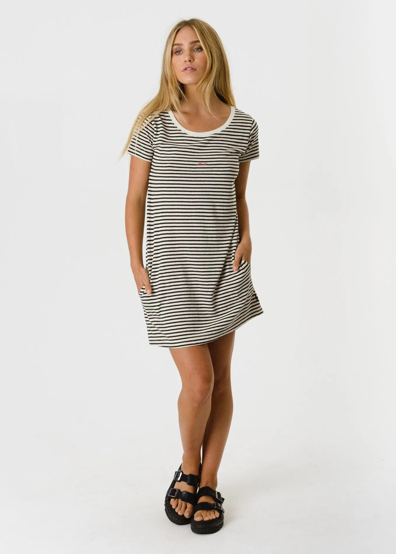 Afends Womens Beat - Hemp Close Fit Jersey Dress