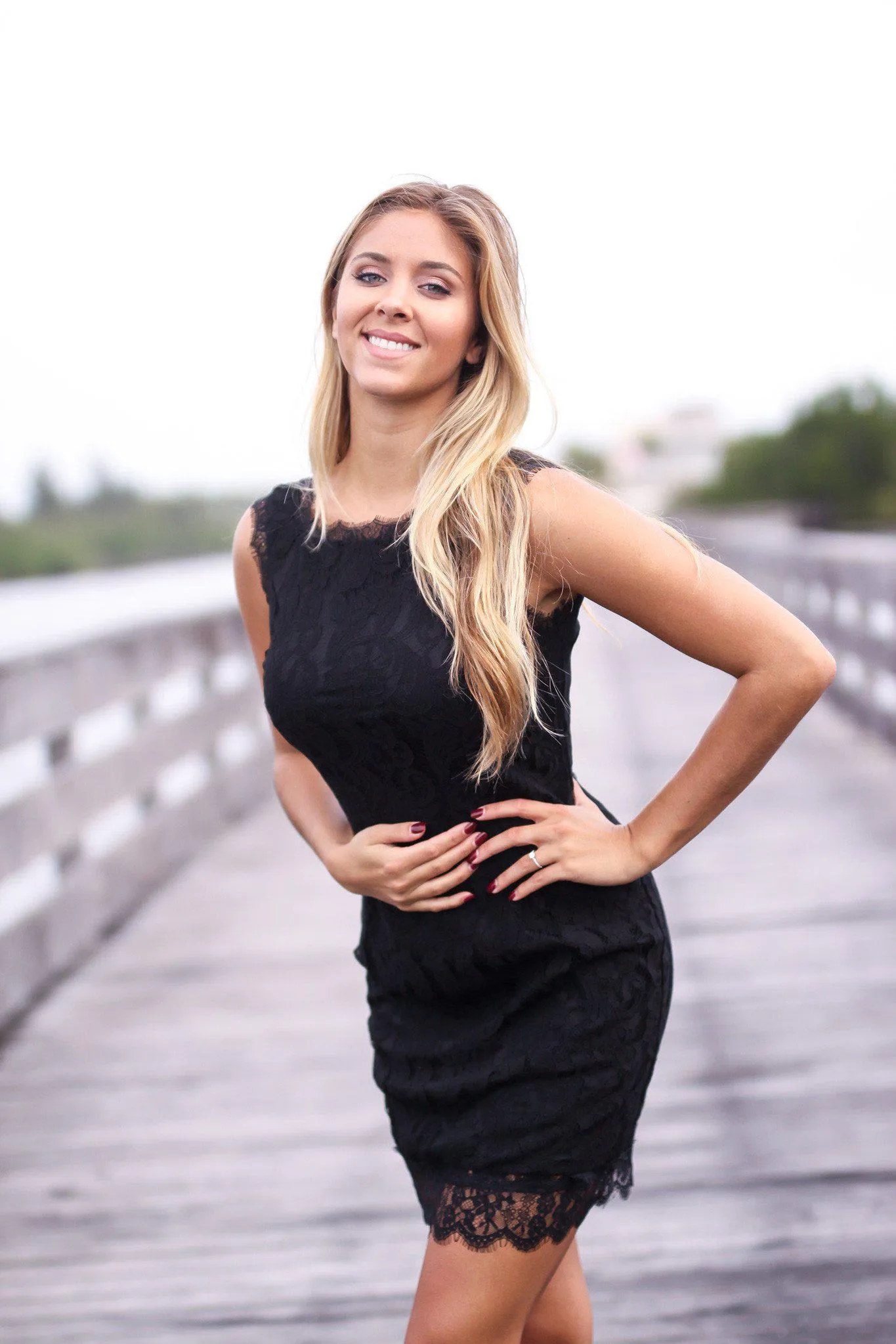 Black Lace Sleeveless Short Dress