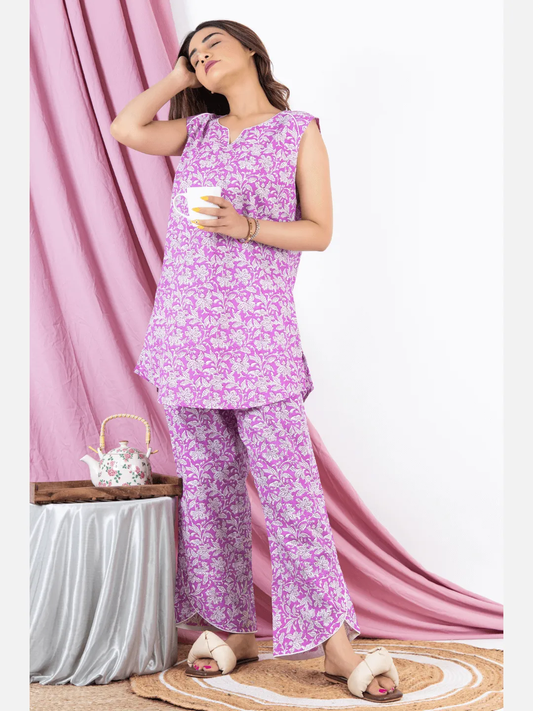 Lavender Sleeveless Pure Cotton Loungewear