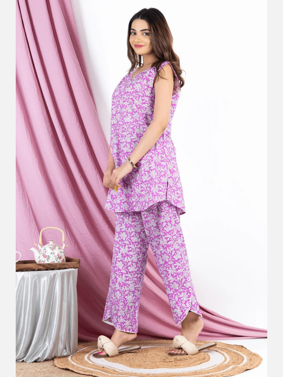 Lavender Sleeveless Pure Cotton Loungewear