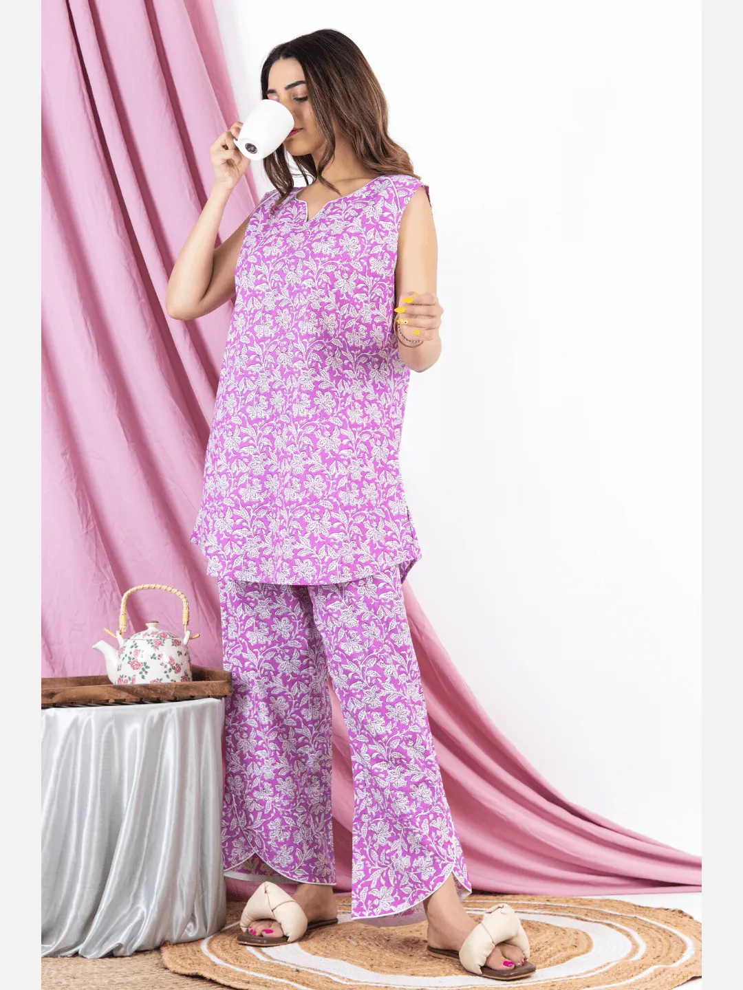 Lavender Sleeveless Pure Cotton Loungewear