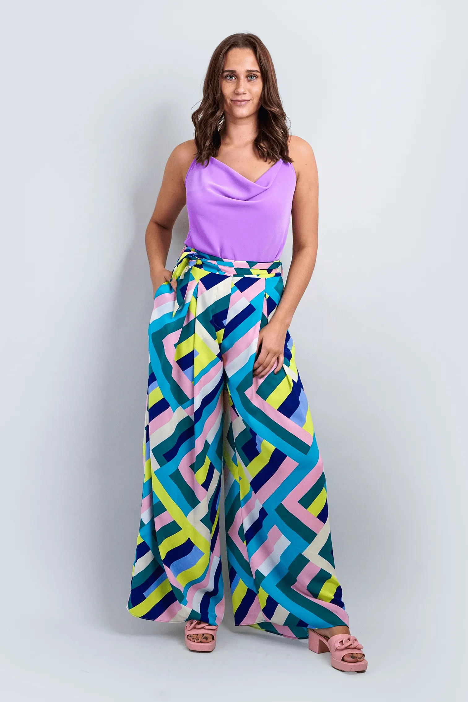 Multi Color Geo Print Wide Leg Pant