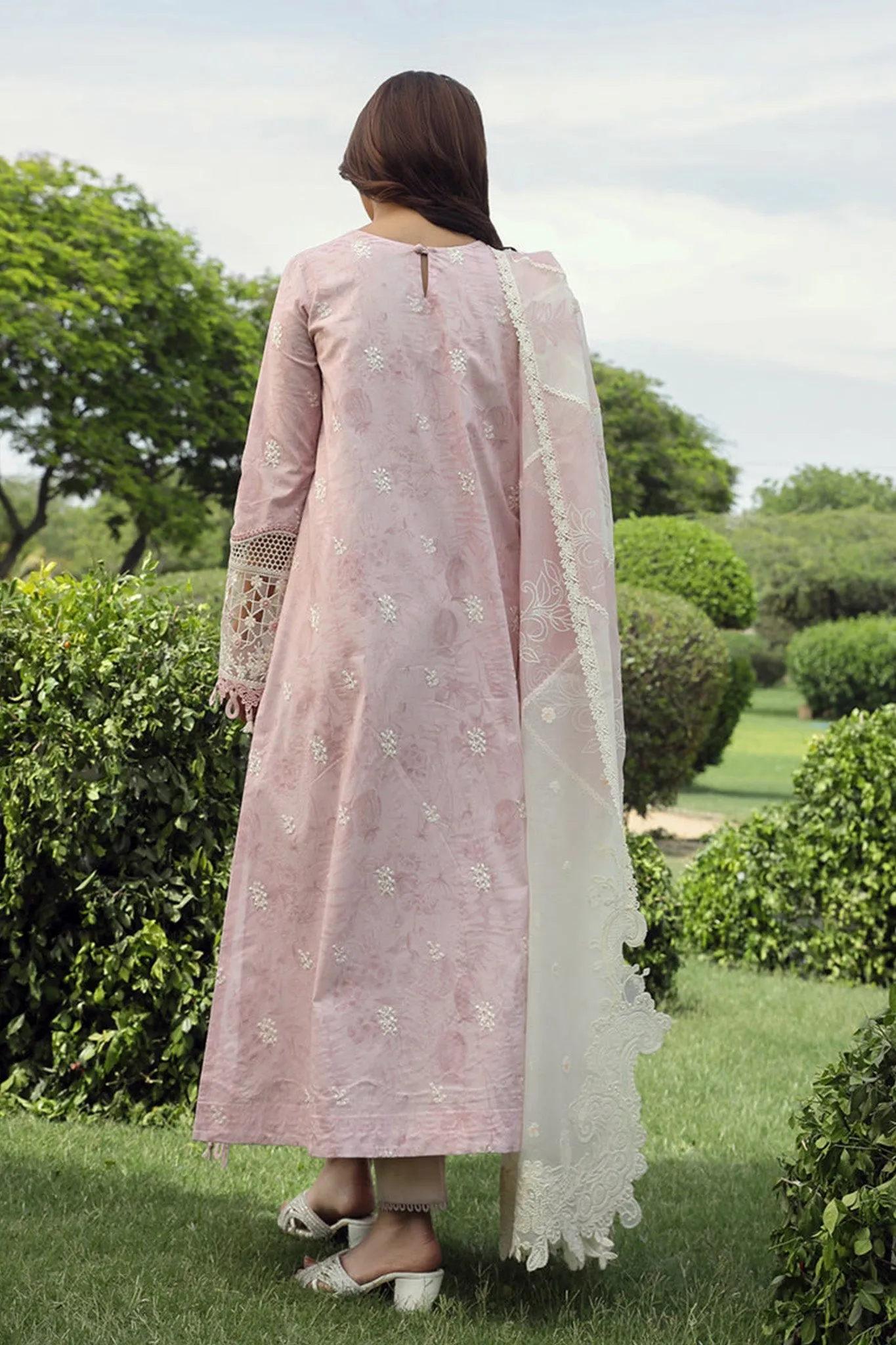 Qalamkar Unstitched 3 Piece Emb Festive Lawn Collection'2024-PS-09-Farva