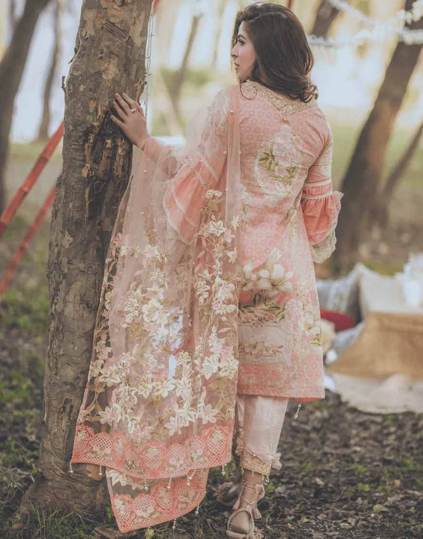 Rang Rasiya Premium Lawn Collection 2018 – Gilded Lily 2B