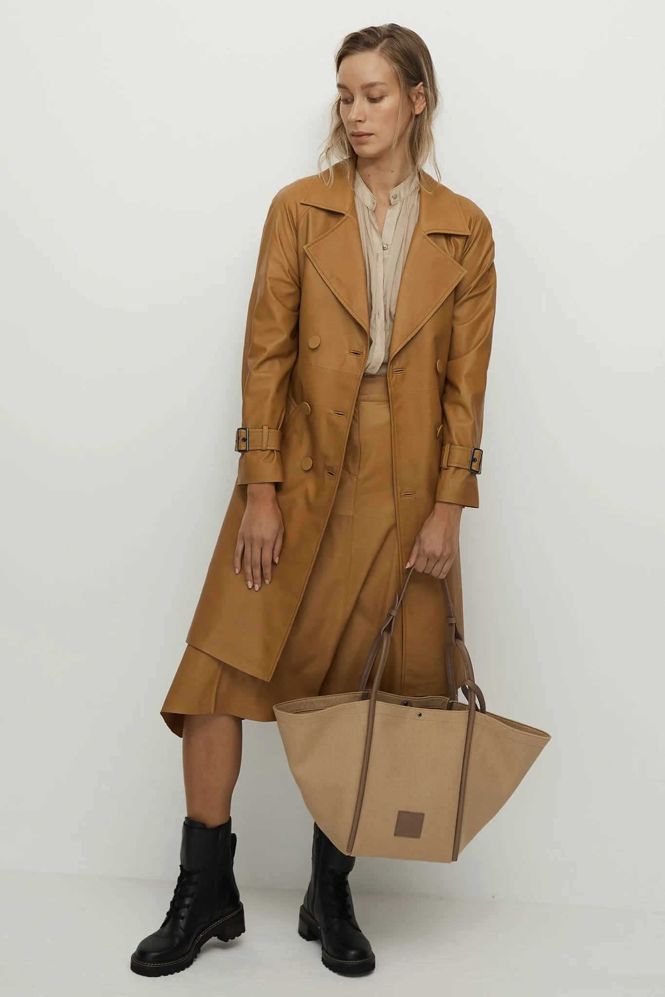 Soho Slouch Leather Trench Toasty Caramel Leather