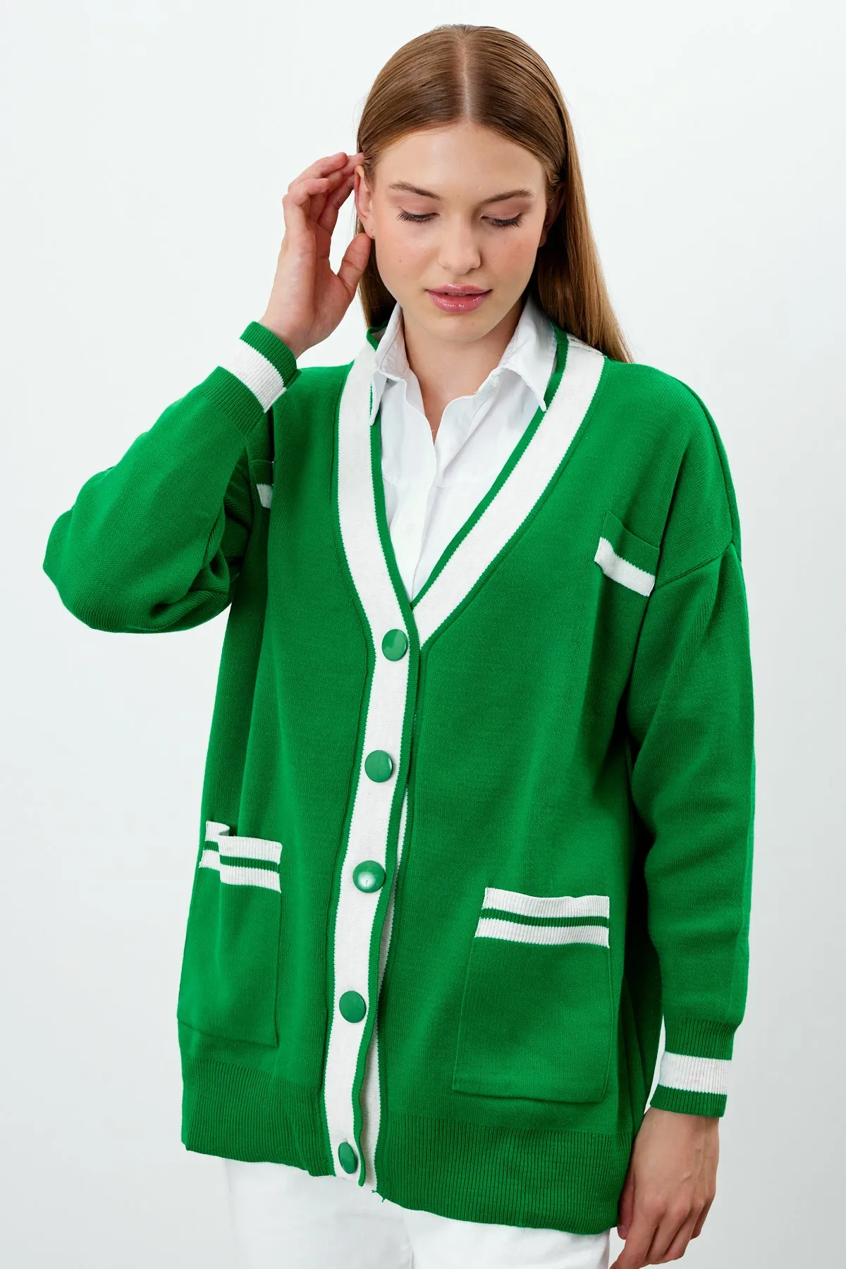 Vav Buttoned Down Short Knitted Winter Cardigan Green