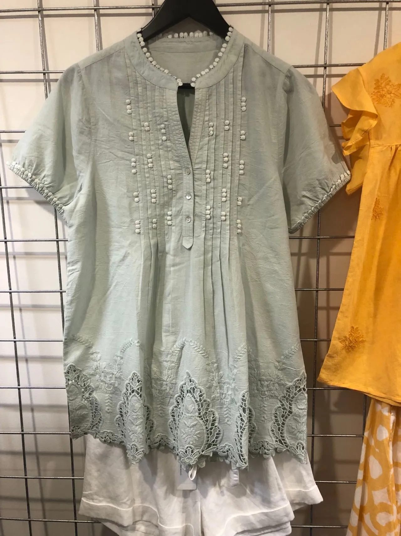 Woman  Short-Sleeved Shirt Embroidery Shirt Spring and Summer Top  | Marigold Shirt - Light Green (Cotton Shirt)