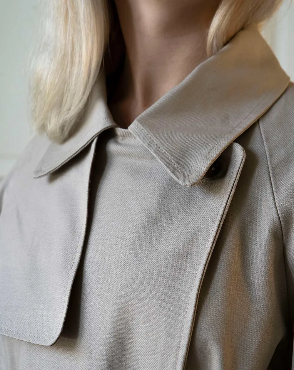 Zora Trench Coat Beige